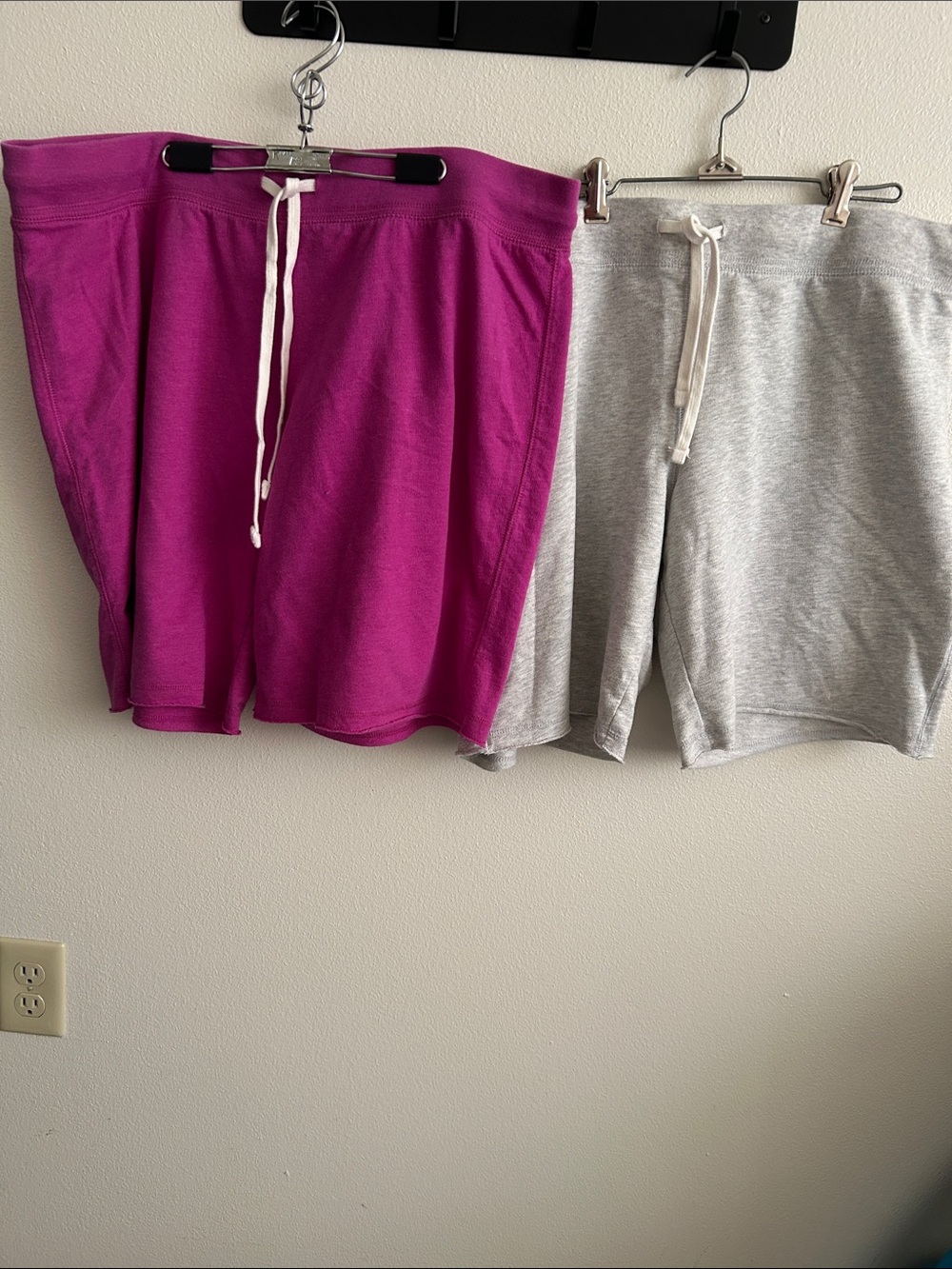 2 Items Mossimo Casual Drawstring Lounge Shorts - Magenta & Light Gray: XXL